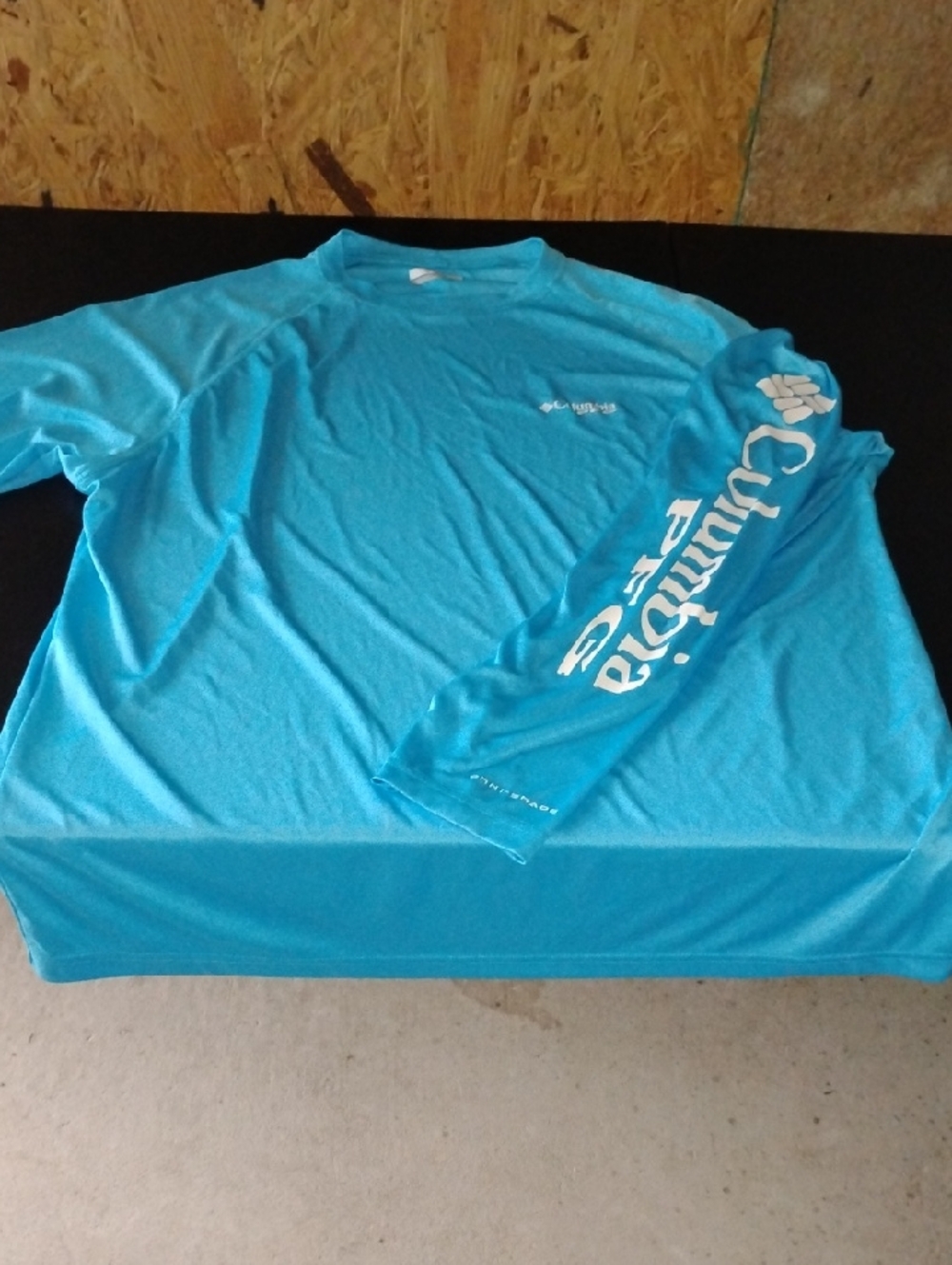 Columbia PFG Long Sleeve Performance Tee - Aqua Blue Preloved